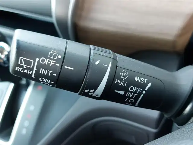 ホンダ フリード G ホンダセンシング 東京都 2021(令3)年 2万km クリスタルブラックパール Cパッケージ/・UVカットガラス/・前席シートヒーター/・2列目サンシェード/純正SDナビ/バックカメラ/CD/DVD/BT/AM/FM/TV/両側パワースライドドア/リアスポイラー/ビルトインETC/アイドリングストップ/前後ドライブレコーダー/ホンダセンシング/衝突軽減ブレーキ/レーントレーシングアシスト/アダプティブクルーズコントロール