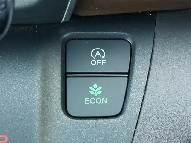 ホンダ フリード G ホンダセンシング 東京都 2021(令3)年 2万km クリスタルブラックパール Cパッケージ/・UVカットガラス/・前席シートヒーター/・2列目サンシェード/純正SDナビ/バックカメラ/CD/DVD/BT/AM/FM/TV/両側パワースライドドア/リアスポイラー/ビルトインETC/アイドリングストップ/前後ドライブレコーダー/ホンダセンシング/衝突軽減ブレーキ/レーントレーシングアシスト/アダプティブクルーズコントロール