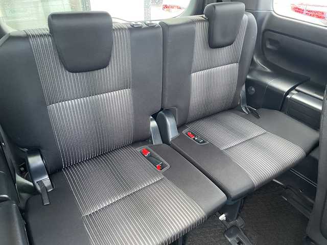 トヨタ ヴォクシー ZS 長野県 2017(平29)年 3.8万km ホワイトパールクリスタルシャイン 禁煙車/純正9インチナビ【NSZT-Y66T】/（CD/DVD/フルセグTV/Bluetooth）/セーフティセンス/・プリクラッシュセーフティ/・レーンディパーチャーアラート/・先行車発進告知機能/・オートマチックハイビーム/バックカメラ/ビルトインETC/両側パワースライドドア/ドライブレコーダー/革巻きステアリング/クルーズコントロール/ステアリングスイッチ/LEDヘッドライト/フォグランプ/オートライト/スマートキー/Pスタート/電動格納ミラー/純正16インチAW/純正フロアマット/ドアバイザー