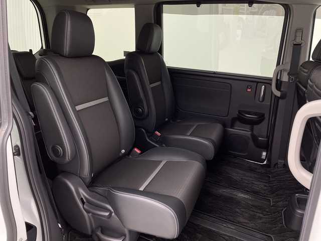 ホンダ ステップワゴン スパーダ eHEV G EXホンダS 茨城県 2020(令2)年 5.1万km プラチナホワイトパール 純正８型ナビ　バックモニター　フルセグＴＶ　ドライブレコーダー　追従クルコン　ビルトインＥＴＣ２．０　シートヒーター　衝突軽減ブレーキ　両側電動スライドドア　純正１６インチアルミホイール　禁煙車