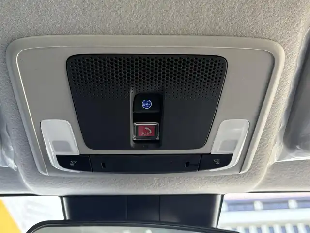 ホンダ ＷＲ－Ｖ X 三重県 2024(令6)年 0.1千km プラチナホワイトパール ♪♪登録済未使用車♪♪/ホンダセンシング/　・衝突軽減ブレーキ(CMBS)/　・踏み間違い衝突軽減システム/　・路外逸脱抑制機能/　・歩行者事故低減ステアリング/　・先行車発進お知らせ/　・標識認識機能/　・オートハイビーム/　・パーキングセンサーシステム/　・アダプティブクルーズコントロール/　・車線維持支援システム/スマートキーx2/プッシュスタート/パドルシフト/LEDヘッドライト/オートライト/ライトレベリング/横滑り防止/ターンミラー/電動格納ミラー/サイドカーテンエアバック