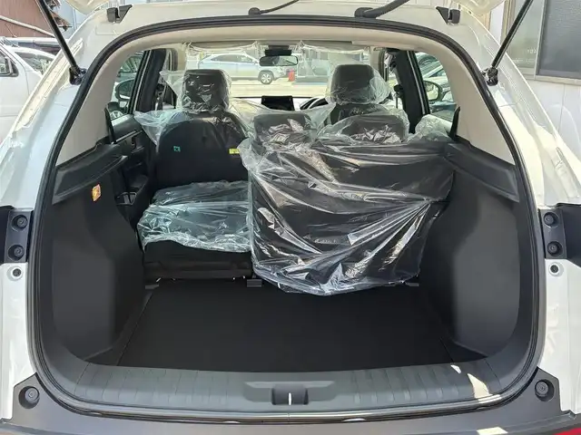 ホンダ ＷＲ－Ｖ X 三重県 2024(令6)年 0.1千km プラチナホワイトパール ♪♪登録済未使用車♪♪/ホンダセンシング/　・衝突軽減ブレーキ(CMBS)/　・踏み間違い衝突軽減システム/　・路外逸脱抑制機能/　・歩行者事故低減ステアリング/　・先行車発進お知らせ/　・標識認識機能/　・オートハイビーム/　・パーキングセンサーシステム/　・アダプティブクルーズコントロール/　・車線維持支援システム/スマートキーx2/プッシュスタート/パドルシフト/LEDヘッドライト/オートライト/ライトレベリング/横滑り防止/ターンミラー/電動格納ミラー/サイドカーテンエアバック
