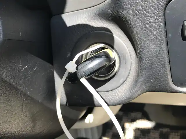 トヨタ ソアラ 430SCV 富山県 2001(平13)年 7.6万km ホワイトパールクリスタルシャイン 社外ナビ　/Bluetooth/フルセグTV/MYRTLE　20インチアルミホイール/本革シート/パワーシート/シートヒーター /メモリーシート /ETC/キセノンヘッドライト/クルーズコントール/横滑り防止装置/オートライト/純正フロアマット