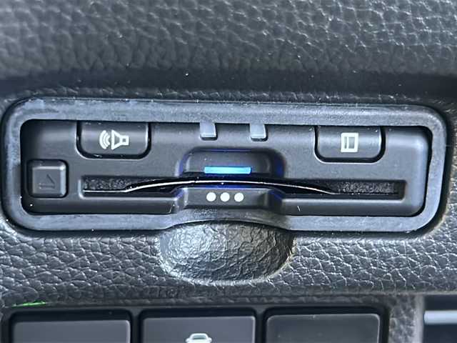 ホンダ Ｎ ＢＯＸ カスタム L ターボ 千葉県 2020(令2)年 3.4万km ミッドナイトブルービームM ホンダセンシング/　・衝突軽減ブレーキ/　・誤発進抑制機能/　・車線維持支援システム/　・アダプティブクルーズコントロール/純正メモリナビ/　　CD/DVD/SD/BT/フルセグTV/バックカメラ/両側パワースライドドア/LEDオートライト/フォグランプ/合皮ハーフレザーシート/シートヒーター/純正15インチアルミホイール/パドルシフト/コーナーセンサー/アイドリングストップ/スマートキー/ETC