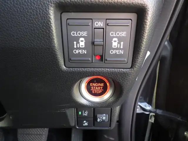 ホンダ Ｎ ＢＯＸ カスタム L ターボ 千葉県 2020(令2)年 3.4万km ミッドナイトブルービームM ホンダセンシング/　・衝突軽減ブレーキ/　・誤発進抑制機能/　・車線維持支援システム/　・アダプティブクルーズコントロール/純正メモリナビ/　　CD/DVD/SD/BT/フルセグTV/バックカメラ/両側パワースライドドア/LEDオートライト/フォグランプ/合皮ハーフレザーシート/シートヒーター/純正15インチアルミホイール/パドルシフト/コーナーセンサー/アイドリングストップ/スマートキー/ETC