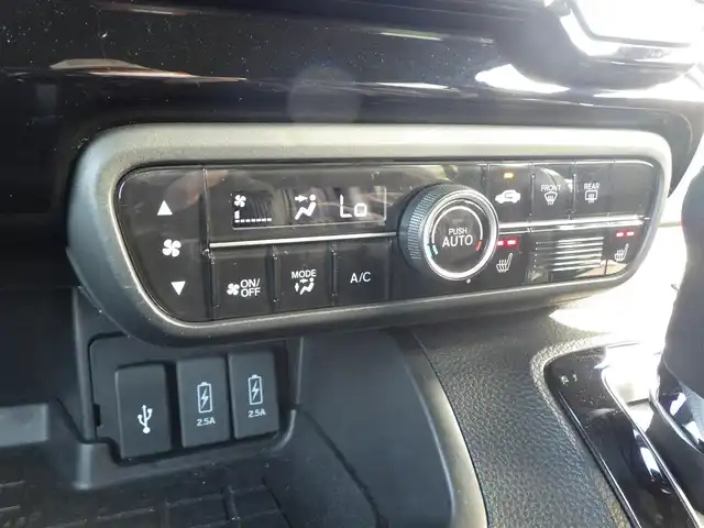 ホンダ Ｎ ＢＯＸ カスタム L ターボ 千葉県 2020(令2)年 3.4万km ミッドナイトブルービームM ホンダセンシング/　・衝突軽減ブレーキ/　・誤発進抑制機能/　・車線維持支援システム/　・アダプティブクルーズコントロール/純正メモリナビ/　　CD/DVD/SD/BT/フルセグTV/バックカメラ/両側パワースライドドア/LEDオートライト/フォグランプ/合皮ハーフレザーシート/シートヒーター/純正15インチアルミホイール/パドルシフト/コーナーセンサー/アイドリングストップ/スマートキー/ETC