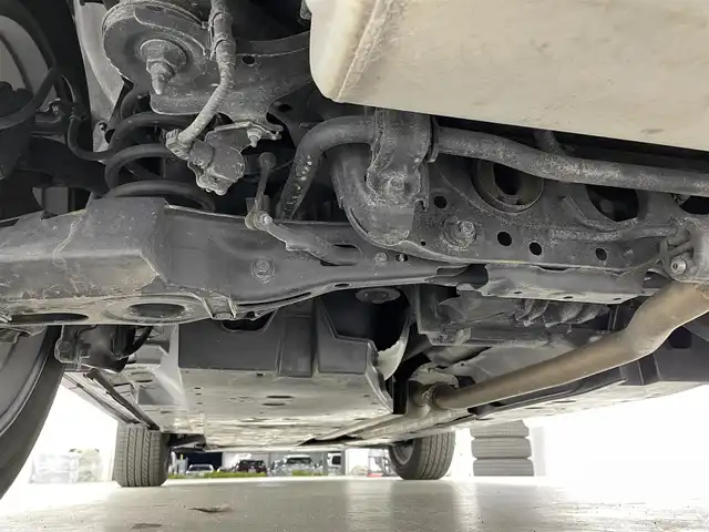 トヨタ ＲＡＶ４ アドベンチャー 宮城県 2023(令5)年 2.4万km アティチュードブラックマイカ 純正１０．５インチコネクティッドナビ/（AM/FM/BT/USB/Apple Car Play/Android Auto)/パノラミックビューモニター/TSS/前席シートヒーター/前席シートエアコン/D席パワーシート/３灯式LEDヘッドライト/ステアリングヒーター/BSM/オートライト/AHB/レーンキープアシスト/ダウンヒルアシストコントロール/ETC2.0/フルセグTV/純正フロアマット/17インチAW/スタッドレスタイヤセット車載