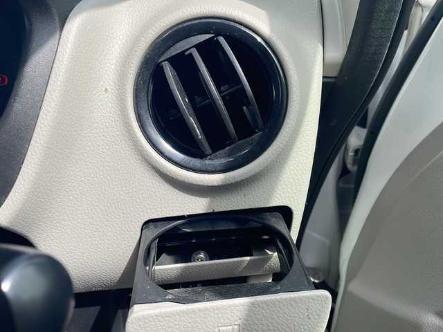 日産 デイズ J 京都府 2014(平26)年 5.9万km ホワイト メモリーナビ　/（CN-E330D)/ワンセグＴＶ　/Bluetooth　/前方社外ドラレコ　/(CY-ET926D)/CD再生機能有　/アイドリングストップ　/前方コーナーセンサー　/シングルエアバッグ　/スペアキー有　/ハロゲンヘッドライト　/純正フロアマット