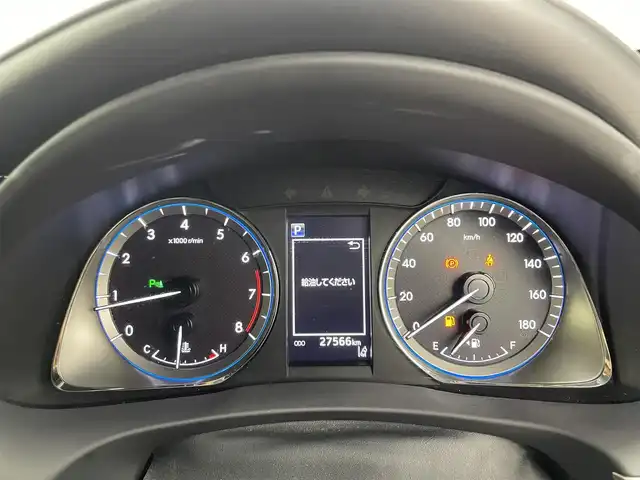 トヨタ ハリアー プレミアム メタル&レザーP 千葉県 2020(令2)年 2.8万km ブラック 禁煙車/トヨタセーフティセンス/・レーンディパーチャーアラート/・プリクラッシュセーフティ/・クリアランスソナー/・パワーバックドア/・レーダークルーズコントロール/・先行車発進システム/純正メモリナビ/・型番：NSZN-W68/・CD/AUX/Bluetooth/フルセグTV/・バックカメラ/・ビルトインETC/革巻きステアリング/・ステアリングスイッチ/レザーシート/・DNパワーシート/・D席メモリ付き/・DNシートヒーター/・DNエアーシート/MT付きAT/電子パーキング/・ブレーキホールド/左右独立エアコン/電動格納ウインカーミラー/オートライト/・オートマチックハイビーム/・三眼LEDヘッドライト/・LEDフォグランプ/・シーケンシャルウインカー/純正フロアマット/純正ドアバイザー/純正18インチAW/アイドリングストップ/プッシュスタート/・スマートキー/・スペアキー