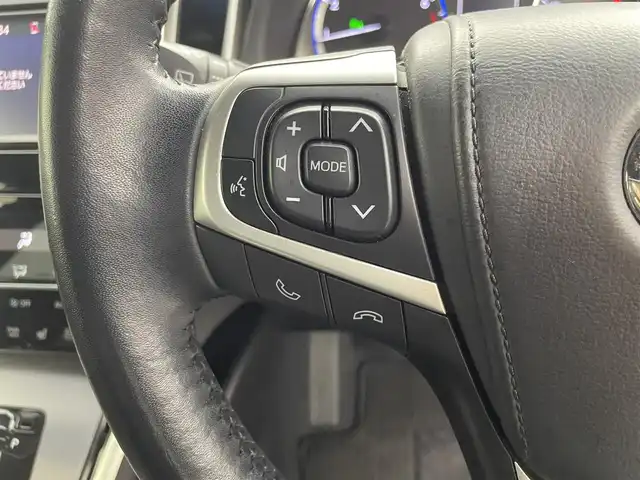 トヨタ ハリアー プレミアム メタル&レザーP 千葉県 2020(令2)年 2.8万km ブラック 禁煙車/トヨタセーフティセンス/・レーンディパーチャーアラート/・プリクラッシュセーフティ/・クリアランスソナー/・パワーバックドア/・レーダークルーズコントロール/・先行車発進システム/純正メモリナビ/・型番：NSZN-W68/・CD/AUX/Bluetooth/フルセグTV/・バックカメラ/・ビルトインETC/革巻きステアリング/・ステアリングスイッチ/レザーシート/・DNパワーシート/・D席メモリ付き/・DNシートヒーター/・DNエアーシート/MT付きAT/電子パーキング/・ブレーキホールド/左右独立エアコン/電動格納ウインカーミラー/オートライト/・オートマチックハイビーム/・三眼LEDヘッドライト/・LEDフォグランプ/・シーケンシャルウインカー/純正フロアマット/純正ドアバイザー/純正18インチAW/アイドリングストップ/プッシュスタート/・スマートキー/・スペアキー