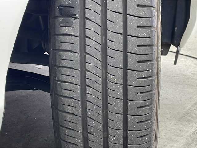 トヨタ アクア G 新潟県 2012(平24)年 4.5万km ライムホワイトパールクリスタルシャイン ディーラー純正メモリナビ/(NSZT-W62G)/(CD.DVD.SD.フルセグ.Bluetooth)/バックカメラ/オートライト/オートエアコン/ミラー型ドライブレコーダー/ETC/プッシュスタート/スマートキー/純正フロアマット