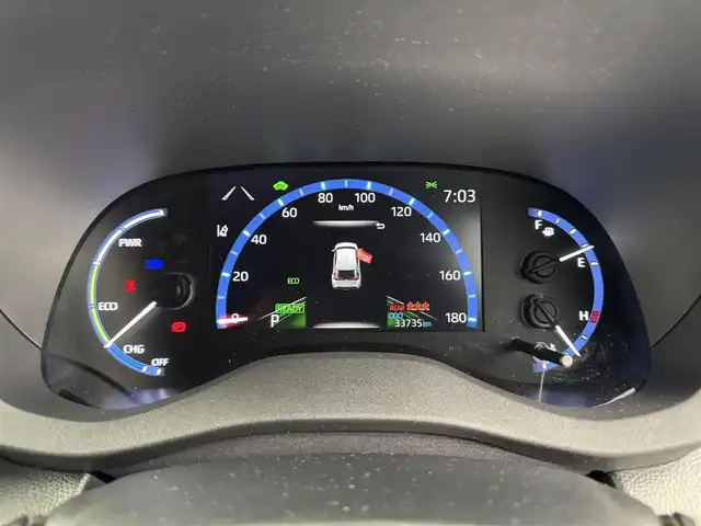 トヨタ ヤリスクロス ハイブリッド Z 愛知県 2023(令5)年 3.4万km プラチナホワイトパールマイカ TSS /レーダークルーズコントロール　/パワーバックドア　/ステアリングヒーター　/純正ディスプレイオーディオ　/Bluetooth　/フルセグTV　/シートヒーター　/ハーフレザーシート　/革巻きステアリング　/ビルトインETC　/HUD　/純正18インチアルミホイール　