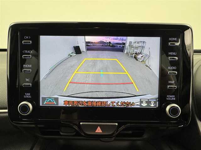 トヨタ ヤリスクロス ハイブリッド Z 愛知県 2023(令5)年 3.4万km プラチナホワイトパールマイカ TSS /レーダークルーズコントロール　/パワーバックドア　/ステアリングヒーター　/純正ディスプレイオーディオ　/Bluetooth　/フルセグTV　/シートヒーター　/ハーフレザーシート　/革巻きステアリング　/ビルトインETC　/HUD　/純正18インチアルミホイール　