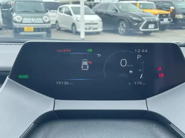 トヨタ プリウス Z 和歌山県 2023(令5)年 2万km プラチナホワイトパールマイカ 純正12.3インチナビ/（BT/AM/FM/)/フルセグTV/全方位カメラ/衝突軽減ブレーキ/レーンキープアシスト/レーダークルーズコントロール/オートライト/ブラインドスポットモニター/前後コーナーセンサー/ビルトインETC/前方ドラレコ/デジタルインナーミラー/パノラマルーフ/前席/・シートベンチレーション/・シートヒーター/D席/・シートメモリー/・パワーシート/ステアリングヒーター/AC１００V充電/スマホ充電/フルオートパワーウィンドウ/電動リアゲート