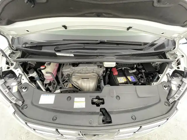 トヨタ アルファード G 千葉県 2016(平28)年 5.3万km ホワイトパールクリスタルシャイン 禁煙車/純正フリップダウンモニター/セーフティセンス/両側パワースライドドア/純正9インチナビ/バックカメラ/レーダークルーズコントロール/LEDオートライト/ハーフレザーシート/純正17インチアルミホイール/オートエアコン/プッシュスタート/スマートキー