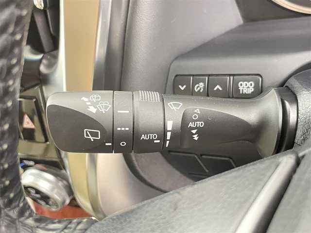 トヨタ アルファード G 千葉県 2016(平28)年 5.3万km ホワイトパールクリスタルシャイン 禁煙車/純正フリップダウンモニター/セーフティセンス/両側パワースライドドア/純正9インチナビ/バックカメラ/レーダークルーズコントロール/LEDオートライト/ハーフレザーシート/純正17インチアルミホイール/オートエアコン/プッシュスタート/スマートキー