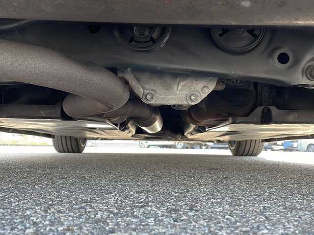 トヨタ ８６ GT リミテッド 富山県 2017(平29)年 2.6万km クリスタルホワイトパール TOM’SハイパーチャージャーKIT/モデリスタエアロ/モデリスタ18インチアルミホイール/純正トルセンLSD/純正SDナビ（NSZT-W66T）/フルセグ/Bluetooth/DVD再生/バックカメラ/クルーズコントロール/ETC/シートヒーター/LEDヘッドランプ