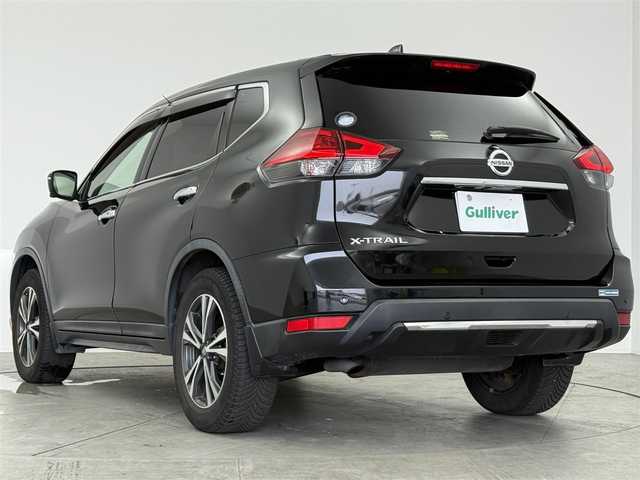 日産 エクストレイル 20X 大分県 2018(平30)年 9万km ダイヤモンドブラック ４ＷＤ　/3列シート/９インチナビ　/フリップダウンモニター　/プロパイロット　/全方位カメラ　/デジタルミラー　/ヒートミラー　/追従クルコン　/パワーバックドア　/電子パーキング　/ＵＳＢ　/アルミホイール　/ブルーレイ　/ＤＶＤ
