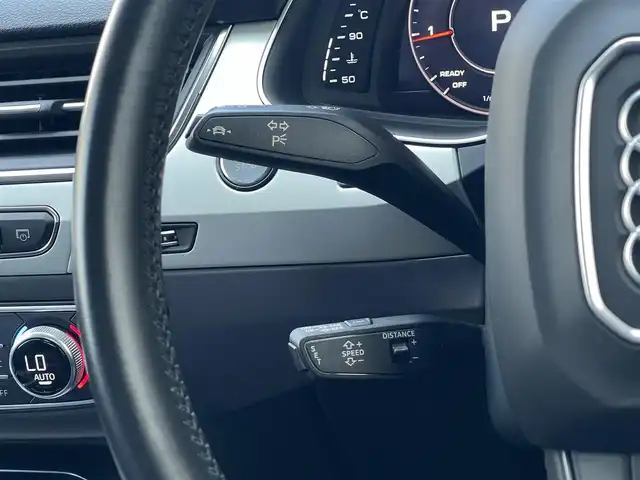 アウディ Ｑ７ 45TFSIクワトロ 山梨県 2019(令1)年 3.5万km グレイシアホワイトメタリック 7人乗/マトリLED /黒革　/OP20AW /バーチャル/純正ＭＭＩメモリナビ/Ｂカメラ/全周囲カメラ/アシスタンスＰ/前Ｐシート/４ゾーンシートＨ/ＡＣＣ/ＬＫＡ/カープレイ/アンドロイドＡ/パワーバックドア/取説/Ａライト/Ａハイビーム