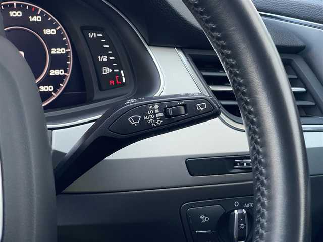 アウディ Ｑ７ 45TFSIクワトロ 山梨県 2019(令1)年 3.5万km グレイシアホワイトメタリック 7人乗/マトリLED /黒革　/OP20AW /バーチャル/純正ＭＭＩメモリナビ/Ｂカメラ/全周囲カメラ/アシスタンスＰ/前Ｐシート/４ゾーンシートＨ/ＡＣＣ/ＬＫＡ/カープレイ/アンドロイドＡ/パワーバックドア/取説/Ａライト/Ａハイビーム