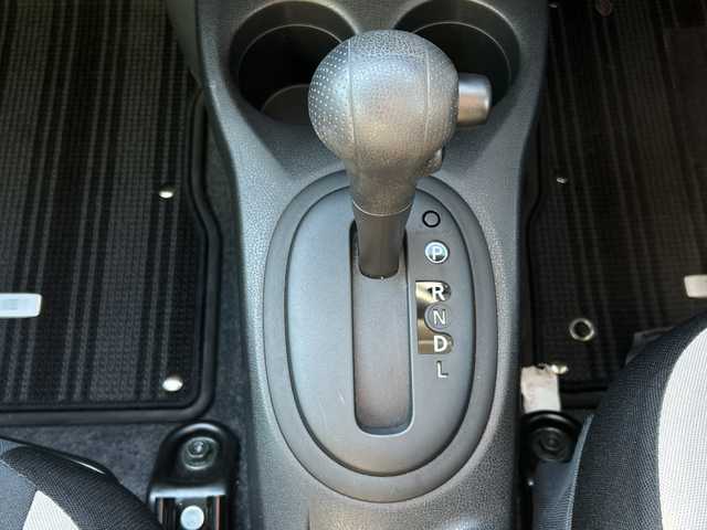 日産 ノート X Vセレクション 石川県 2020(令2)年 0.4万km ブリリアントホワイトパール 社外ナビ【MDV-L504W】/　CD/DVD/FM/AM/Bluetooth/フルセグ/プッシュスタート/スペアキー/前後コーナーセンサー/オートライト/純正フロアマット/横滑り防止/レーンキープアシスト/衝突被害軽減システム/アイドリングストップ