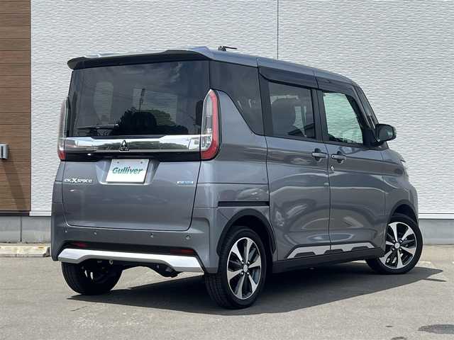 三菱 ｅＫクロススペース T 秋田県 2020(令2)年 1万km チタニウムグレーメタリック ４WD/LEDヘッドライト/ターボ/両側パワスラ/衝突軽減システム/社外ナビ/フルセグ/バックカメラ/純正アルミ/スマートキー/レーンキープアシスト/前席シートヒーター/ダウンヒルアシストコントロール/プッシュスタート/コーナーセンサー/ステアリングスイッチ/パドルシフト/ETC/オートライト/オートエアコン/パワーステアリング/パワーウィンドウ/レベライザー/横滑り防止/電動格納ウィンカーミラー/保証書/取扱説明書/記録簿