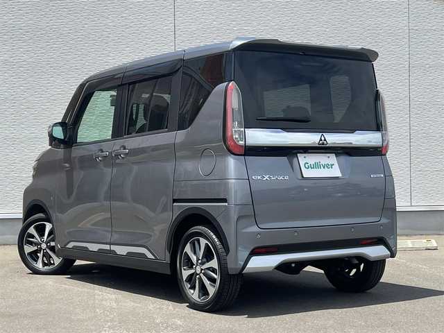 三菱 ｅＫクロススペース T 秋田県 2020(令2)年 1万km チタニウムグレーメタリック ４WD/LEDヘッドライト/ターボ/両側パワスラ/衝突軽減システム/社外ナビ/フルセグ/バックカメラ/純正アルミ/スマートキー/レーンキープアシスト/前席シートヒーター/ダウンヒルアシストコントロール/プッシュスタート/コーナーセンサー/ステアリングスイッチ/パドルシフト/ETC/オートライト/オートエアコン/パワーステアリング/パワーウィンドウ/レベライザー/横滑り防止/電動格納ウィンカーミラー/保証書/取扱説明書/記録簿