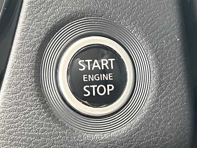 三菱 ｅＫクロススペース T 秋田県 2020(令2)年 1万km チタニウムグレーメタリック ４WD/LEDヘッドライト/ターボ/両側パワスラ/衝突軽減システム/社外ナビ/フルセグ/バックカメラ/純正アルミ/スマートキー/レーンキープアシスト/前席シートヒーター/ダウンヒルアシストコントロール/プッシュスタート/コーナーセンサー/ステアリングスイッチ/パドルシフト/ETC/オートライト/オートエアコン/パワーステアリング/パワーウィンドウ/レベライザー/横滑り防止/電動格納ウィンカーミラー/保証書/取扱説明書/記録簿
