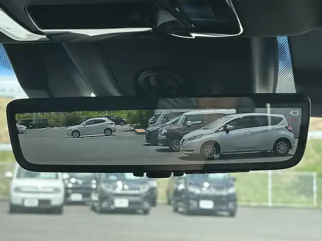 トヨタ ハリアー ハイブリッド Z レザーパッケージ 岡山県 2020(令2)年 4.6万km ホワイトパールクリスタルシャイン 12.3インチJBLサウンドディプレイオーディオ /フルセグTV、Bluetooth、Apple Carplay/Android Auto、AM、FM/パノラミックビューモニター/デジタルインナーミラー（前後録画機能付き）/モデリスタエアロ AVANT EMOTIONAL STYLE/ビルトインETC/前席パワーシート/運転席メモリーシート/前席シートヒーター/前席ベンチレーション/本革シート（ブラウン）/ステアリングヒーター/パワーバックドア/ヘッドアップディスプレイ/電動パーキングブレーキ/ブレーキホールド/トヨタセーフティセンス/・プリクラッシュセーフティ/・レーントレーシングアシスト/・レーダークルーズコントロール/・アダブティブハイビームシステム/・ロードサインアシスト/パーキングサポートブレーキ/先行車発進告知機能/車両接近通報装置/純正エンジンスターター