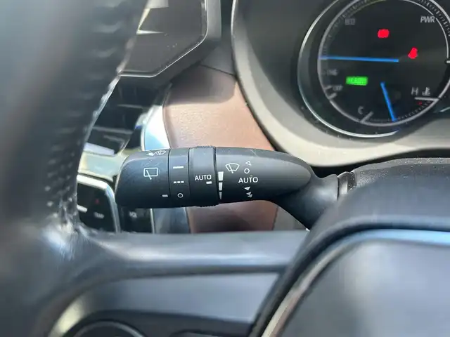 トヨタ ハリアー ハイブリッド Z レザーパッケージ 岡山県 2020(令2)年 4.6万km ホワイトパールクリスタルシャイン 12.3インチJBLサウンドディプレイオーディオ /フルセグTV、Bluetooth、Apple Carplay/Android Auto、AM、FM/パノラミックビューモニター/デジタルインナーミラー（前後録画機能付き）/モデリスタエアロ AVANT EMOTIONAL STYLE/ビルトインETC/前席パワーシート/運転席メモリーシート/前席シートヒーター/前席ベンチレーション/本革シート（ブラウン）/ステアリングヒーター/パワーバックドア/ヘッドアップディスプレイ/電動パーキングブレーキ/ブレーキホールド/トヨタセーフティセンス/・プリクラッシュセーフティ/・レーントレーシングアシスト/・レーダークルーズコントロール/・アダブティブハイビームシステム/・ロードサインアシスト/パーキングサポートブレーキ/先行車発進告知機能/車両接近通報装置/純正エンジンスターター