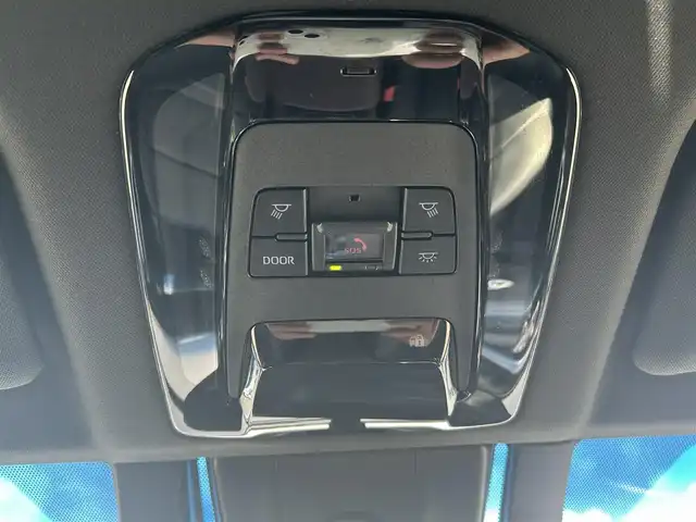 トヨタ ハリアー ハイブリッド Z レザーパッケージ 岡山県 2020(令2)年 4.6万km ホワイトパールクリスタルシャイン 12.3インチJBLサウンドディプレイオーディオ /フルセグTV、Bluetooth、Apple Carplay/Android Auto、AM、FM/パノラミックビューモニター/デジタルインナーミラー（前後録画機能付き）/モデリスタエアロ AVANT EMOTIONAL STYLE/ビルトインETC/前席パワーシート/運転席メモリーシート/前席シートヒーター/前席ベンチレーション/本革シート（ブラウン）/ステアリングヒーター/パワーバックドア/ヘッドアップディスプレイ/電動パーキングブレーキ/ブレーキホールド/トヨタセーフティセンス/・プリクラッシュセーフティ/・レーントレーシングアシスト/・レーダークルーズコントロール/・アダブティブハイビームシステム/・ロードサインアシスト/パーキングサポートブレーキ/先行車発進告知機能/車両接近通報装置/純正エンジンスターター