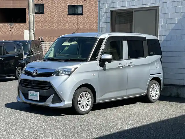 トヨタ タンク X S 福岡県 2016(平28)年 5.1万km ブライトシルバーM 純正SDナビ【NSCD-W66】/(CD/Bluetooth)/バックカメラ/ビルトインETC/スマートアシストII/・衝突警報/・衝突回避支援ブレーキ/・誤発進抑制制御(前方、後方)/・車線逸脱警報/・先行車発進お知らせ/横滑り防止/後席サンシェード/片側パワースライドドア/アイドリングストップ/マルチインフォメーションディスプレイ/オートライト/クリアランスソナー/コーナーセンサー/純正ドライブレコーダー/プッシュスタート/ISOFIX/フロアマット/ドアバイザー/電源ソケット×1/ステアリングスイッチ/電格ミラー/補助確認ミラー/スペアキー×１/ナビ取扱説明書/保証書/取扱説明書