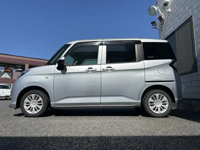トヨタ タンク X S 福岡県 2016(平28)年 5.1万km ブライトシルバーM 純正SDナビ【NSCD-W66】/(CD/Bluetooth)/バックカメラ/ビルトインETC/スマートアシストII/・衝突警報/・衝突回避支援ブレーキ/・誤発進抑制制御(前方、後方)/・車線逸脱警報/・先行車発進お知らせ/横滑り防止/後席サンシェード/片側パワースライドドア/アイドリングストップ/マルチインフォメーションディスプレイ/オートライト/クリアランスソナー/コーナーセンサー/純正ドライブレコーダー/プッシュスタート/ISOFIX/フロアマット/ドアバイザー/電源ソケット×1/ステアリングスイッチ/電格ミラー/補助確認ミラー/スペアキー×１/ナビ取扱説明書/保証書/取扱説明書