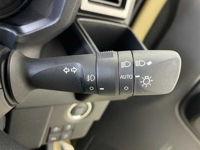 ダイハツ タフト G クロムベンチャー 岐阜県 2024(令6)年 0.5万km サンドベージュメタリック 4WD/スマートアシスト/社外メモリナビ/　（CD/Bluetooth/フルセグTV）/バックカメラ/ガラスルーフ/ETC/前席シートヒーター/USB/電動パーキング/オートホールド/社外フロアマット/純正アルミホイール/コーナーセンサー/LEDヘッドライト/フォグランプ/オートライト/スマートキー