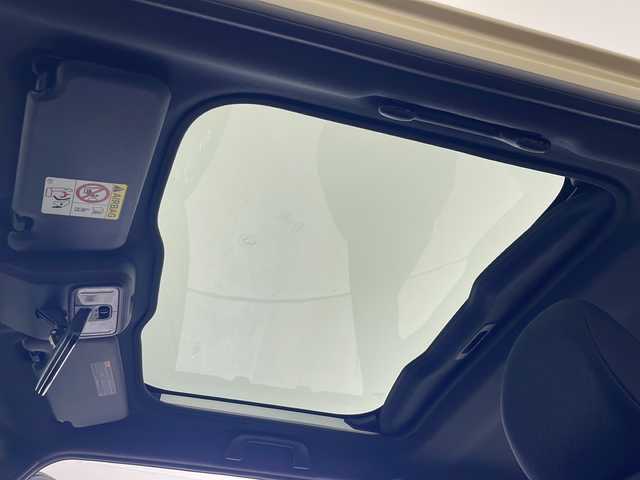 ダイハツ タフト G クロムベンチャー 岐阜県 2024(令6)年 0.5万km サンドベージュメタリック 4WD/スマートアシスト/社外メモリナビ/　（CD/Bluetooth/フルセグTV）/バックカメラ/ガラスルーフ/ETC/前席シートヒーター/USB/電動パーキング/オートホールド/社外フロアマット/純正アルミホイール/コーナーセンサー/LEDヘッドライト/フォグランプ/オートライト/スマートキー