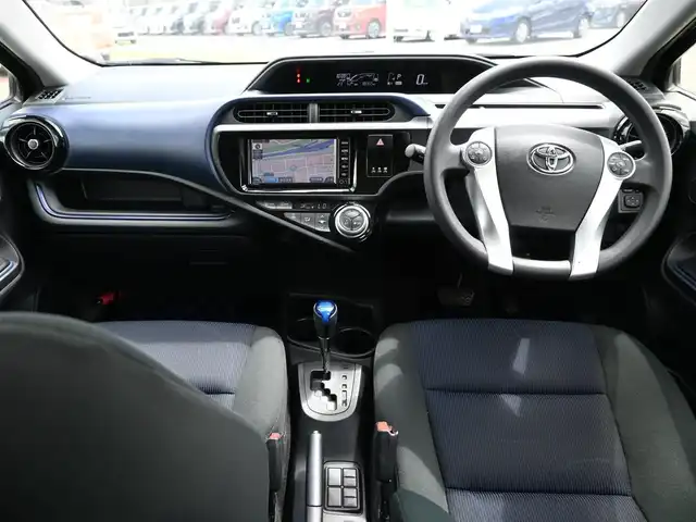 トヨタ アクア S 千葉県 2017(平29)年 3.9万km ディープアメジストマイカメタリック Toyota Safety Sense/・プリクラッシュセーフティ/・レーンディパーチャーアラート/・オートハイビーム/純正SDナビ/ワンセグTV/【CD再生機能　Bluetooth接続】/バックカメラ/ETC/LEDヘッドライト/フォグライト/ウインカーミラー/社外15インチアルミホイル/スマートキー
