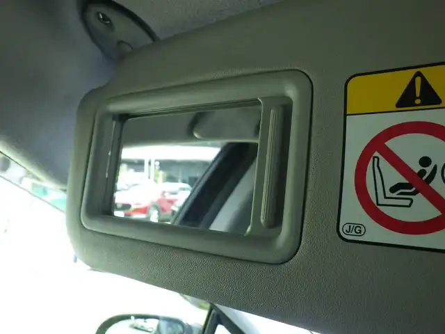 トヨタ アクア S 千葉県 2017(平29)年 3.9万km ディープアメジストマイカメタリック Toyota Safety Sense/・プリクラッシュセーフティ/・レーンディパーチャーアラート/・オートハイビーム/純正SDナビ/ワンセグTV/【CD再生機能　Bluetooth接続】/バックカメラ/ETC/LEDヘッドライト/フォグライト/ウインカーミラー/社外15インチアルミホイル/スマートキー