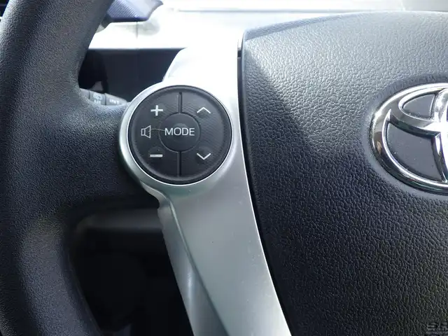 トヨタ アクア S 千葉県 2017(平29)年 3.9万km ディープアメジストマイカメタリック Toyota Safety Sense/・プリクラッシュセーフティ/・レーンディパーチャーアラート/・オートハイビーム/純正SDナビ/ワンセグTV/【CD再生機能　Bluetooth接続】/バックカメラ/ETC/LEDヘッドライト/フォグライト/ウインカーミラー/社外15インチアルミホイル/スマートキー