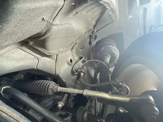 ホンダ ヴェゼル ハイブリッド e:HEV Z 滋賀県 2021(令3)年 4.7万km クリスタルブラックパール ガソリン（ハイブリッド）/4WD(F4)/CVT/純正メモリナビ/（AM/FM/Bluetooth）/車外カメラ/（バック/サイド/フロント/全周囲）/レーダークルーズコントロール/ETC2.0/ワイヤレス充電/パワーバックドア/コーナーセンサー（前後）/シートヒーター（D・N)/横滑り防止装置/衝突軽減ブレーキ/車線逸脱防止/レーンキープアシスト/フロントワイパーデアイサー/ミラーヒーター/ブラインドスポットモニター/USBポート/ステアリングヒーター/ダウンヒルアシスト/ブレーキホールド/電子パーキング/パドルシフト/フォグランプ/オートライト/車外AW付きスタッドレス積込み/（215/60/R17）2021年式/純正マット/ドアバイザー/電動格納ミラー/LEDヘッドライト