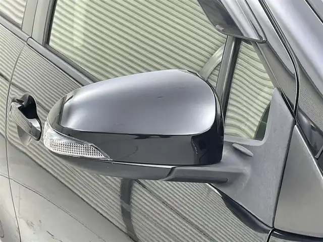 トヨタ アクア S 茨城県 2015(平27)年 5.6万km ブラックマイカ 純正ナビ/バックカメラ/ワンセグ/ETC/ドラレコ/スマートキー/プッシュスタート