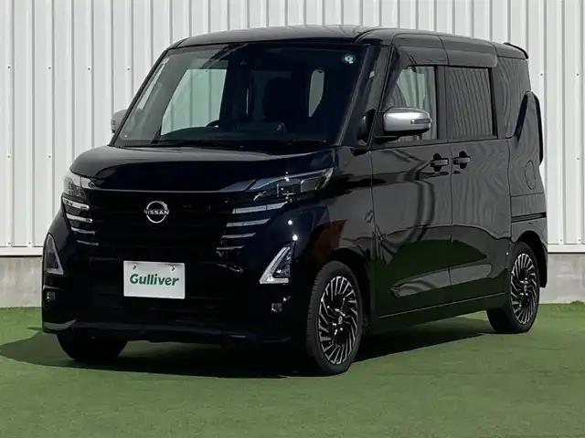 日産 ルークス HWS Gターボ アーバンクロム プロパイロットED 香川県 2024(令6)年 0.6万km ブラック 登録時走行距離：5591km/純正9型ディスプレイオーディオ/全方位カメラ/ドライブレコーダー/ビルトインETC/デジタルインナーミラー/両側パワースライドドア/エマージェンシーブレーキ/レーンキープアシスト/レーダークルーズコントロール/クリアランスソナー/LEDヘッドライト/オートライト/フォグランプ/横滑り防止装置/アイドリングストップ/フレーザークロスシート/サーキュレーター/ロールサンシェード/革巻きステアリング/ステアリングスイッチ/プッシュスタート/スマートキー