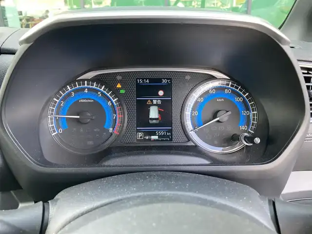 日産 ルークス HWS Gターボ アーバンクロム プロパイロットED 香川県 2024(令6)年 0.6万km ブラック 登録時走行距離：5591km/純正9型ディスプレイオーディオ/全方位カメラ/ドライブレコーダー/ビルトインETC/デジタルインナーミラー/両側パワースライドドア/エマージェンシーブレーキ/レーンキープアシスト/レーダークルーズコントロール/クリアランスソナー/LEDヘッドライト/オートライト/フォグランプ/横滑り防止装置/アイドリングストップ/フレーザークロスシート/サーキュレーター/ロールサンシェード/革巻きステアリング/ステアリングスイッチ/プッシュスタート/スマートキー