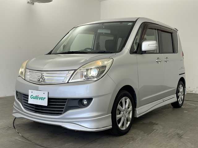 三菱 デリカＤ：２ S 兵庫県 2012(平24)年 8.3万km シルキーシルバーメタリック ・純正ナビ&CD&TV&USB/・バックカメラ/・両側パワースライドドア/・純正フロアマット/・純正15インチアルミホイール/・HIDオートライト/・フォグランプ/・前方ドライブレコーダー/・ETC/・スマートキー/・取扱説明書/・保証書