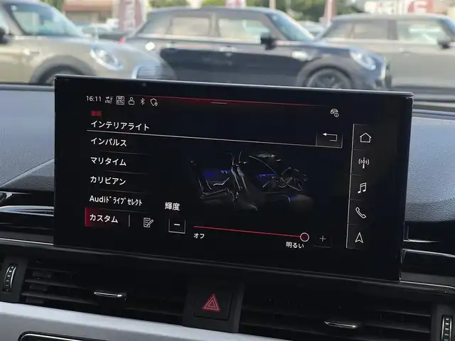 アウディ Ａ４ アバント 40TDIクワトロ Sライン 山梨県 2023(令5)年 4.4万km デイトナグレーパールエフェクト １オナ /マトリクスLED /ACC /黒半革 /シートH/純正メモリナビ/フルセグ/ＢＴ/カープレイ/ＡＣＣ/ＢＳＡ/ＬＫＡ/Ｓアシスト/Ｐバックドア/前後コーナーセンサー/ＯＺ１９インチＡＷ/ＬＥＤ/ＡＨビーム/Ａライト/保証書/取説/スペアキー