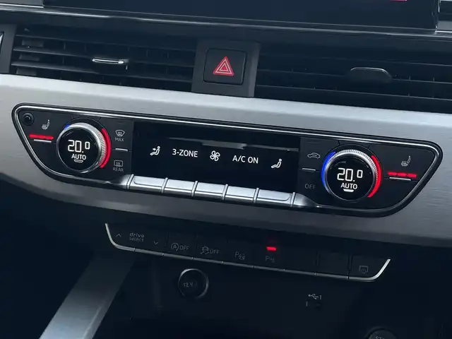 アウディ Ａ４ アバント 40TDIクワトロ Sライン 山梨県 2023(令5)年 4.4万km デイトナグレーパールエフェクト １オナ /マトリクスLED /ACC /黒半革 /シートH/純正メモリナビ/フルセグ/ＢＴ/カープレイ/ＡＣＣ/ＢＳＡ/ＬＫＡ/Ｓアシスト/Ｐバックドア/前後コーナーセンサー/ＯＺ１９インチＡＷ/ＬＥＤ/ＡＨビーム/Ａライト/保証書/取説/スペアキー