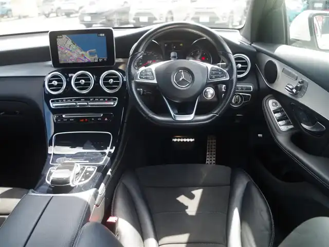 メルセデス・ベンツ ＧＬＣ２２０ d 4マチックスポーツ 千葉県 2018(平30)年 5.2万km ダイヤモンドホワイト アクティブブレーキアシスト/ブラインドスポットアシスト/レーンキープアシスト/アテンションアシスト/ヘッドアップディスプレイ/ディスタンスパイロット/パワーバックドア/純正HDDナビ/地デジTV/【DVD/CD再生機能　Bluetooth接続】/360°カメラ/ドライブレコーダー/前席パワーシート/各席シートヒーター/革巻きステアリング/ステアリングスイッチ/パドルシフト/ETC/LEDヘッドライト/フォグライト/ウインカーミラー/純正19インチアルミホイル/サイド/カーテンエアバッグ/キーレスゴー
