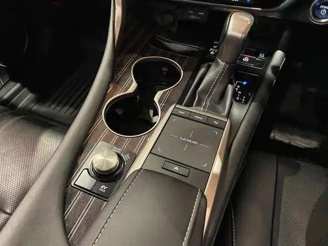 レクサス ＲＸ 450hL 道央・札幌 2020(令2)年 5.8万km ソニッククォーツ モデリスタエアロキット/ムーンルーフ/リヤシートエンターテイメントシステム/AHS/LexusSaftySystem＋/ヘッドアップディスプレイ/本革シート/シートヒーター/シートベンチレーション/三眼フルLEDヘッドランプ/ステアリングヒーター/純正メモリナビ/フルセグテレビ/DVD/SD/BT/USB/360°カメラ/電動リアゲート