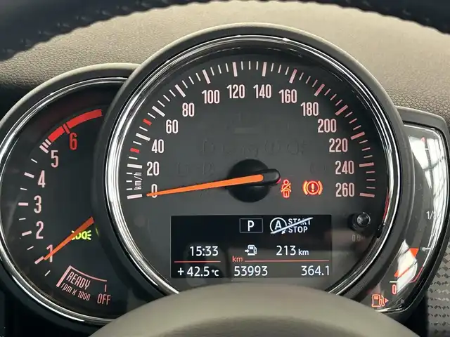 ＭＩＮＩ ミニ クーパー D 愛知県 2020(令2)年 5.4万km ブリティッシュ・レーシング・グリーン・メタリック ＬＣＩモデル　/ペッパーＰＫＧ　/コンフォートアクセス　/純正ナビ　/Ｂｌｕｅｔｏｏｔｈ　/バックカメラ　/インテリジェントセーフティー　/アンビエントライト/コーナーセンサー　/ＥＴＣ　/オートライト　/オートワイパー/LEDヘッドライト/プッシュスタート/アイドリングストップ
