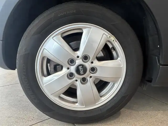 ＭＩＮＩ ミニ クーパー D 愛知県 2020(令2)年 5.4万km ブリティッシュ・レーシング・グリーン・メタリック ＬＣＩモデル　/ペッパーＰＫＧ　/コンフォートアクセス　/純正ナビ　/Ｂｌｕｅｔｏｏｔｈ　/バックカメラ　/インテリジェントセーフティー　/アンビエントライト/コーナーセンサー　/ＥＴＣ　/オートライト　/オートワイパー/LEDヘッドライト/プッシュスタート/アイドリングストップ