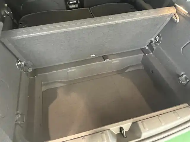 ＭＩＮＩ ミニ クーパー D 愛知県 2020(令2)年 5.4万km ブリティッシュ・レーシング・グリーン・メタリック ＬＣＩモデル　/ペッパーＰＫＧ　/コンフォートアクセス　/純正ナビ　/Ｂｌｕｅｔｏｏｔｈ　/バックカメラ　/インテリジェントセーフティー　/アンビエントライト/コーナーセンサー　/ＥＴＣ　/オートライト　/オートワイパー/LEDヘッドライト/プッシュスタート/アイドリングストップ